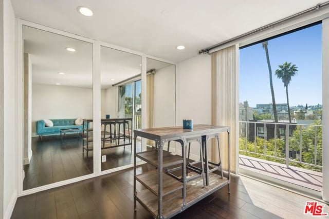 100 S Doheny Drive 501, Los Angeles, CA 90048 — photo 8 of 29