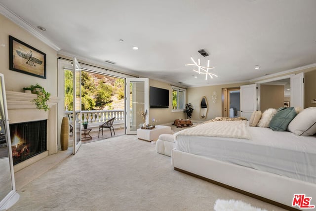 25043 Abercrombie Lane, Calabasas, CA 91302 — photo 35 of 53