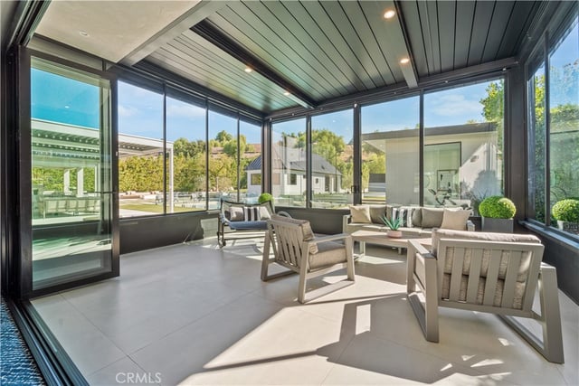 20620 Chatsboro Drive, Woodland Hills, CA 91364 — photo 15 of 75