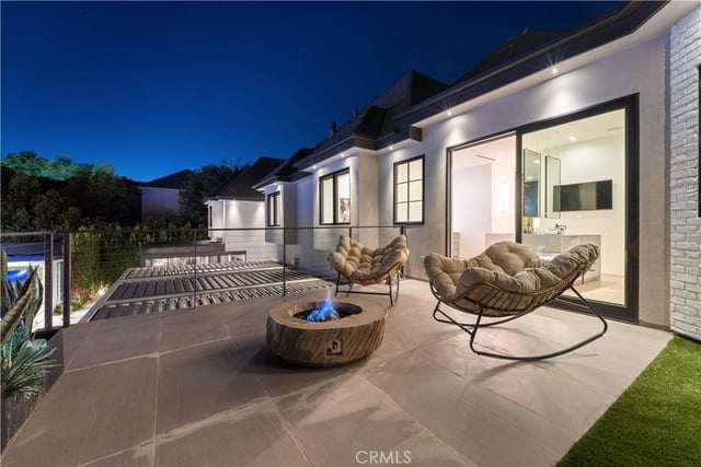 20620 Chatsboro Drive, Woodland Hills, CA 91364 — photo 43 of 75