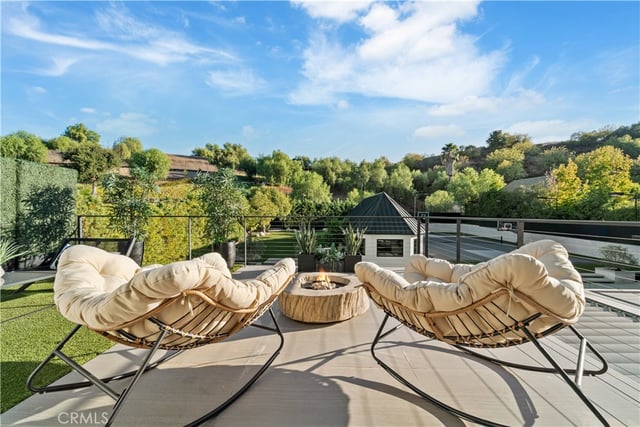 20620 Chatsboro Drive, Woodland Hills, CA 91364 — photo 48 of 75