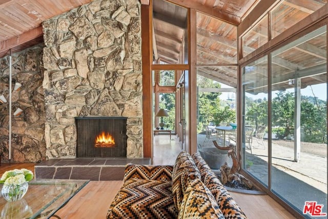 13241 Riviera Ranch Road, Los Angeles, CA 90049 — photo 5 of 14