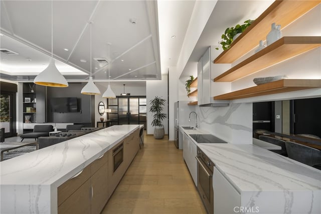 400 S Broadway 924, Los Angeles, CA 90013 — photo 16 of 24