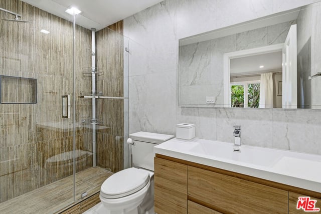 24366 La Masina Court, Calabasas, CA 91302 — photo 16 of 55