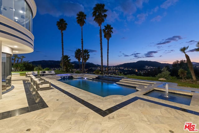 24366 La Masina Court, Calabasas, CA 91302 — photo 3 of 55