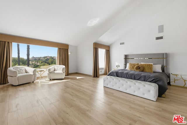 24366 La Masina Court, Calabasas, CA 91302 — photo 32 of 55