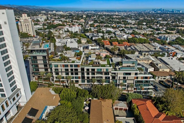 8420 W Sunset Boulevard 108, Los Angeles, CA 90069 — photo 43 of 53