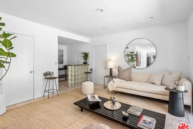 1870 Marcheeta Place, Los Angeles, CA 90069 — photo 18 of 38
