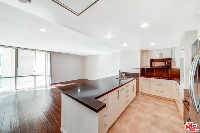 2160 Century Park 1503, Los Angeles, CA 90067 — photo 10 of 22