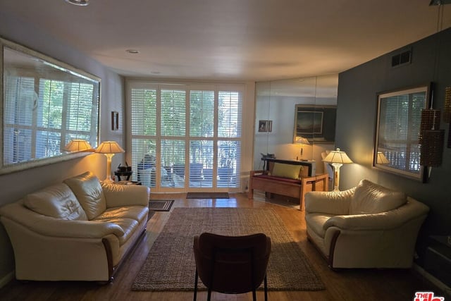 14315 Riverside Drive 105, Sherman Oaks, CA 91423 — photo 39 of 51