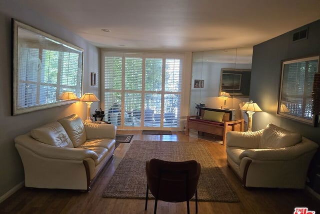 14315 Riverside Drive 105, Sherman Oaks, CA 91423 — photo 40 of 51