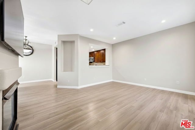 28955 Oak Spring Canyon Road 4, Canyon Country, CA 91387 — photo 4 of 42