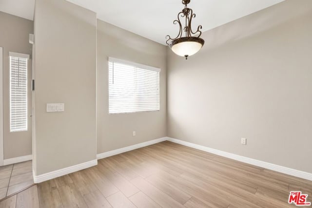 28955 Oak Spring Canyon Road 4, Canyon Country, CA 91387 — photo 6 of 42
