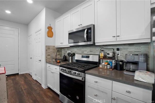 17037 Provo Lane, Canyon Country, CA 91387 — photo 4 of 22