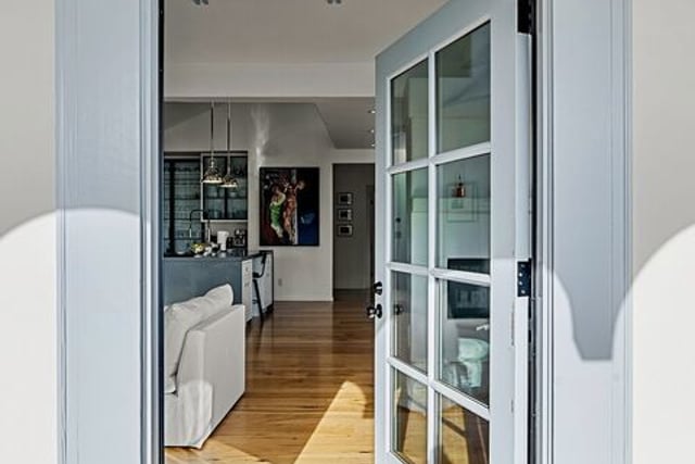 2002 Hillcrest Road, Los Angeles, CA 90068 — photo 10 of 38