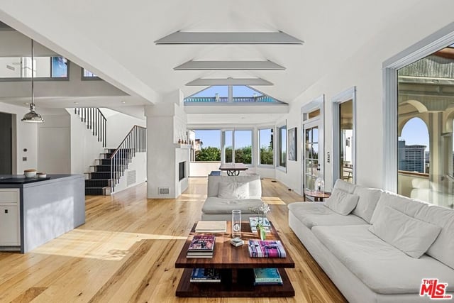 2002 Hillcrest Road, Los Angeles, CA 90068 — photo 15 of 38