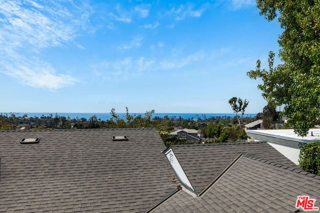 16177 Alcima Avenue, Pacific Palisades, CA 90272 — photo 24 of 34