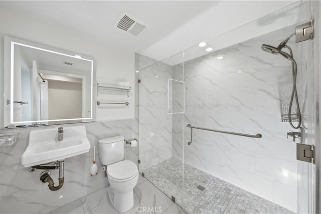 2939 Leeward Avenue 311, Los Angeles, CA 90005 — photo 12 of 27