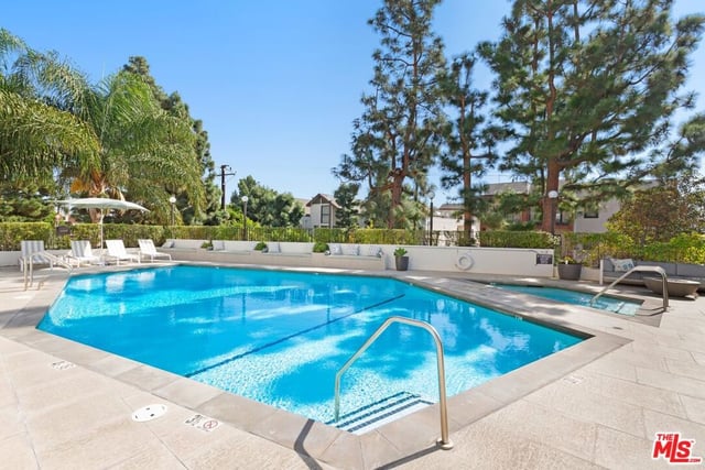 8787 Shoreham Drive 503, West Hollywood, CA 90069 — photo 18 of 26