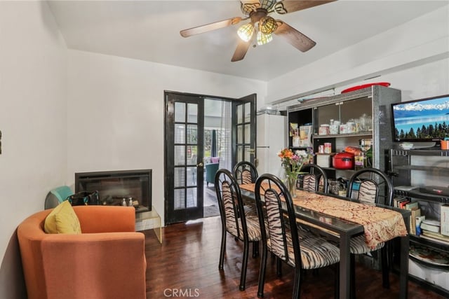 8345 Kester, Panorama City, CA 91402 — photo 15 of 45