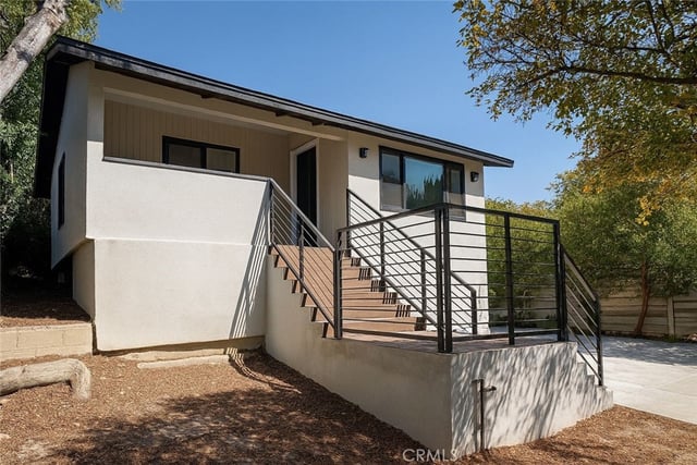 645 N Avenue 50, Highland Park, CA 90042 — photo 3 of 15