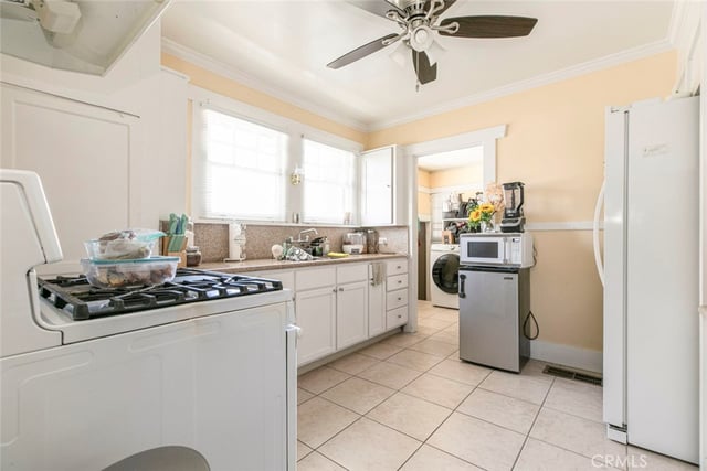 408 E Del Mar Boulevard, Pasadena, CA 91101 — photo 11 of 19