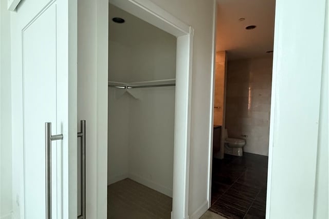 900 W Olympic Boulevard 41F, Los Angeles, CA 90015 — photo 12 of 25
