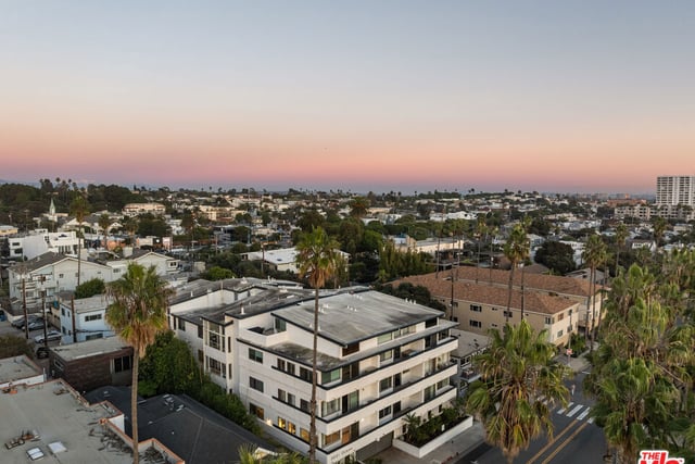 2221 Ocean Avenue 101, Santa Monica, CA 90405 — photo 21 of 26