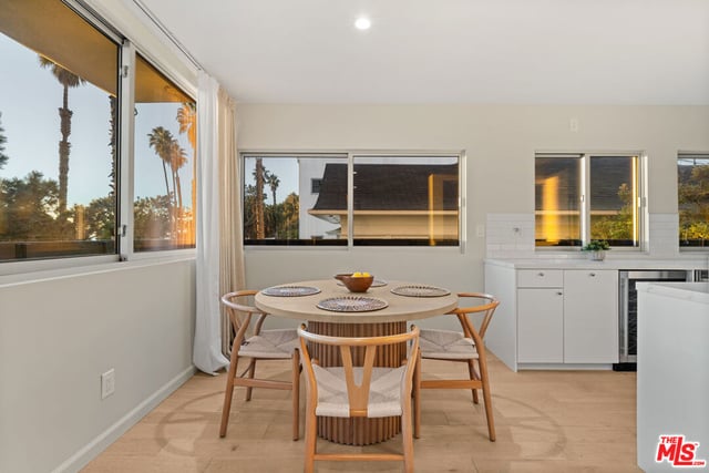 2221 Ocean Avenue 101, Santa Monica, CA 90405 — photo 6 of 26