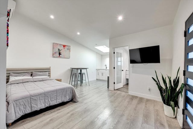 3546 Multiview Drive, Los Angeles, CA 90068 — photo 9 of 12