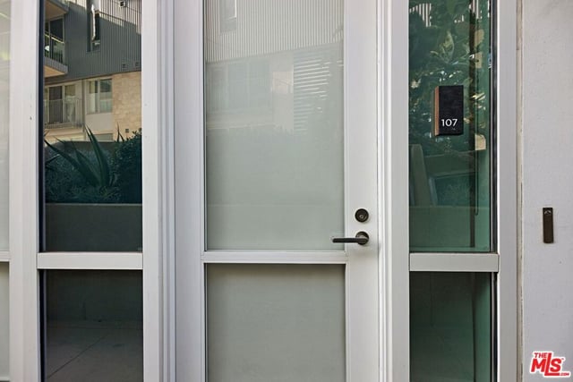 1705 Ocean Ave #107, Santa Monica, CA 90401 — photo 45 of 66