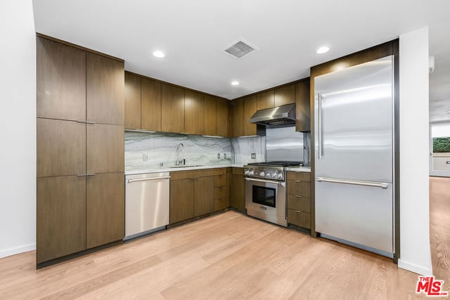 1705 Ocean Ave #107, Santa Monica, CA 90401 — photo 53 of 66