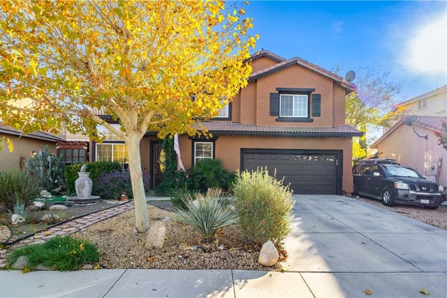 3734 Las Palmas, Palmdale, CA 93550 — photo 3 of 29