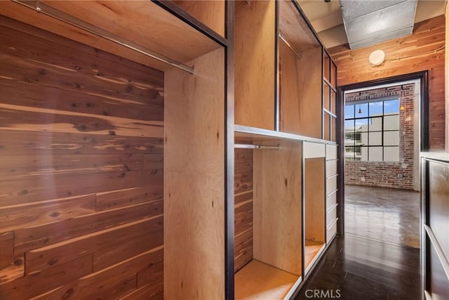 315 E 8th 401, Los Angeles, CA 90014 — photo 26 of 43