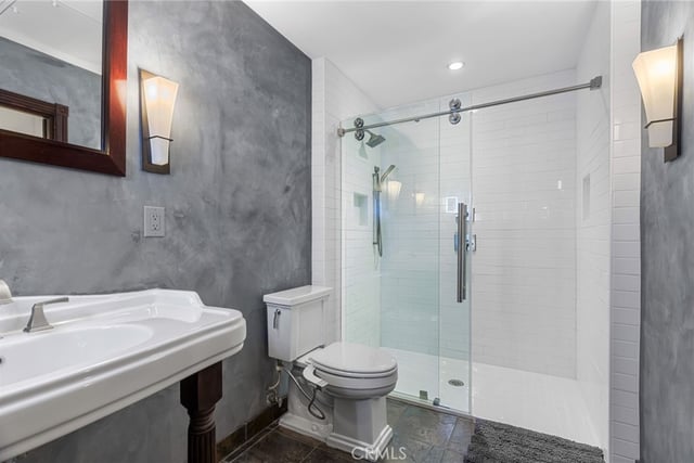 315 E 8th 401, Los Angeles, CA 90014 — photo 29 of 43