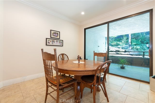4774 Park Encino 206, Encino, CA 91436 — photo 14 of 27