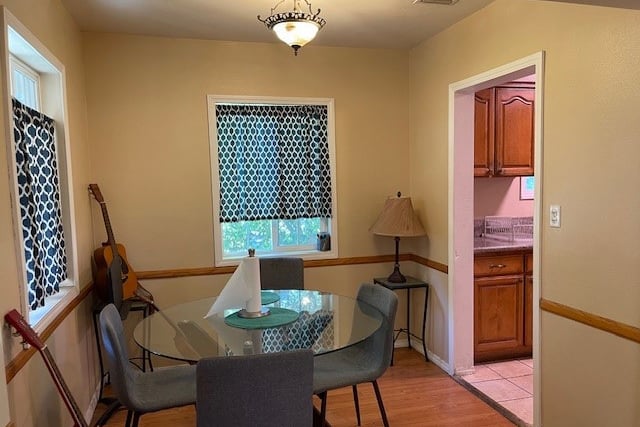 11143 Emelita, North Hollywood, CA 91601 — photo 11 of 25