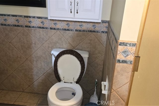 6709 Vesper, Van Nuys, CA 91405 — photo 11 of 35