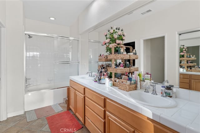 24332 Lorenzo, Valencia, CA 91355 — photo 20 of 33