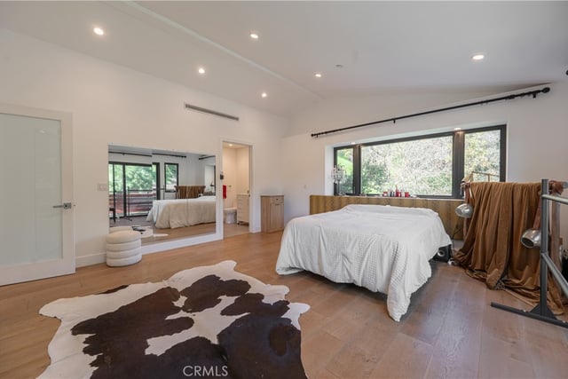 2239 Laurel Canyon, Los Angeles, CA 90046 — photo 21 of 35
