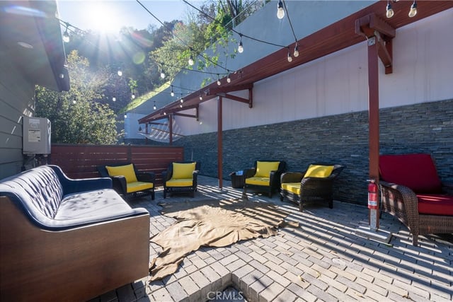 2239 Laurel Canyon, Los Angeles, CA 90046 — photo 25 of 35