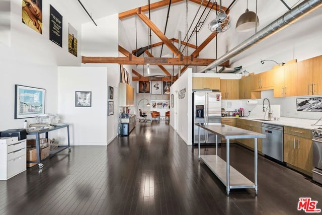 530 S Hewitt Street 533, Los Angeles, CA 90013 — photo 6 of 57
