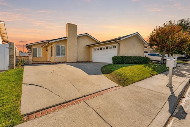 25790 Parada, Valencia, CA 91355 — photo 2 of 29