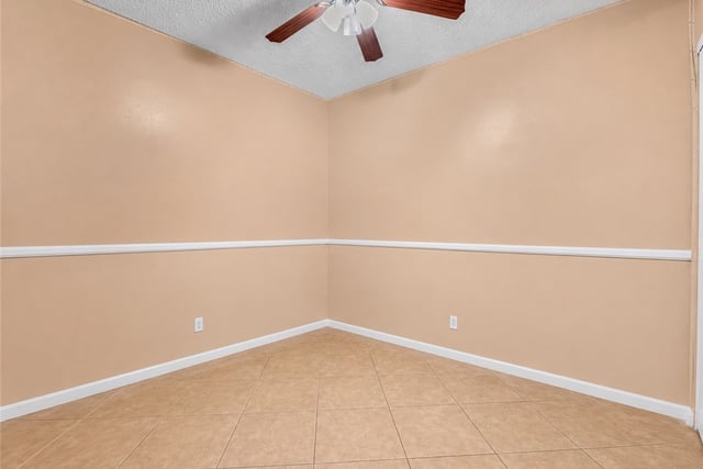 25790 Parada, Valencia, CA 91355 — photo 22 of 29