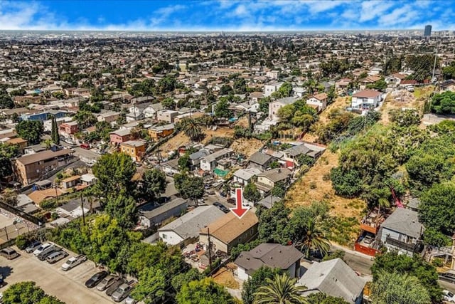 954 Geraghty Avenue, Los Angeles, CA 90063 — photo 8 of 34