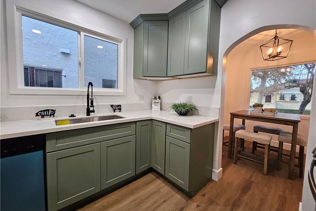 3104 W 43rd Place, Los Angeles, CA 90008 — photo 27 of 31