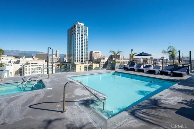 312 W 5th 907, Los Angeles, CA 90013 — photo 26 of 29