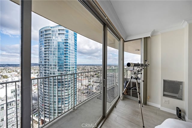 700 E Ocean Boulevard 3003, Long Beach, CA 90802 — photo 12 of 35