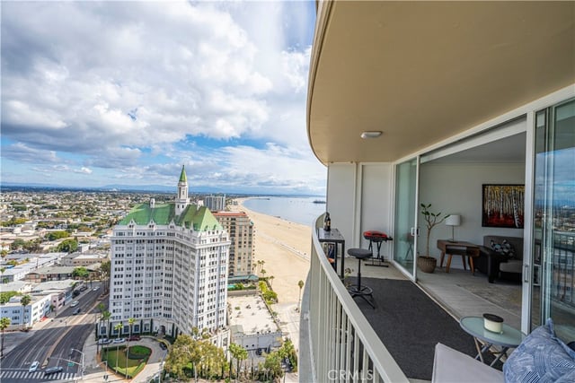 700 E Ocean Boulevard 3003, Long Beach, CA 90802 — photo 3 of 35