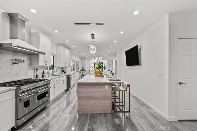 5157 Avenida Oriente, Tarzana, CA 91356 — photo 24 of 69